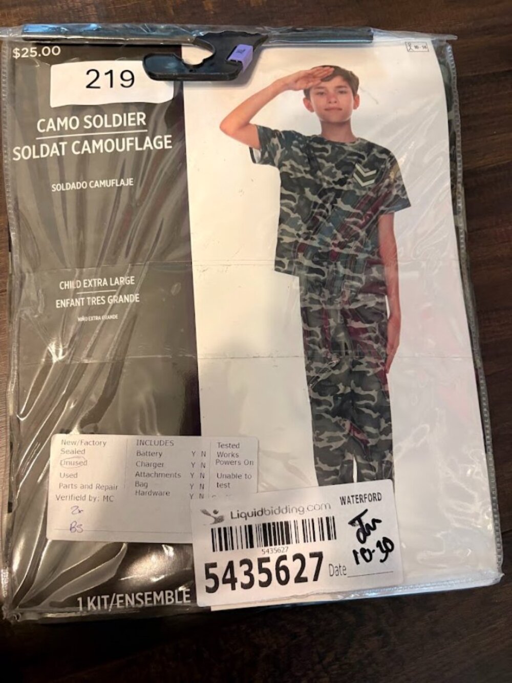 Kids new-with-tags Camo Soldier size XL - Soldat